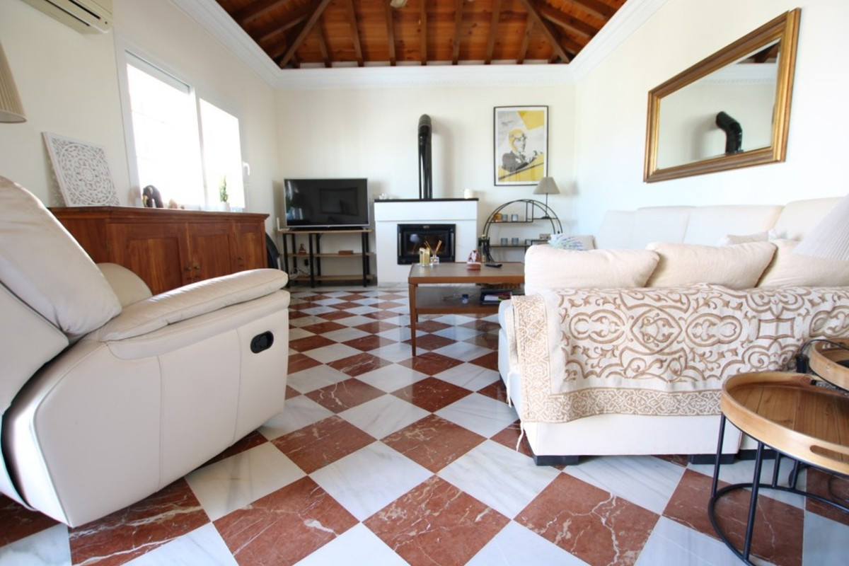 Qlistings - 3 Bedrooms Townhouse in Mijas Golf, Costa del Sol Property Image