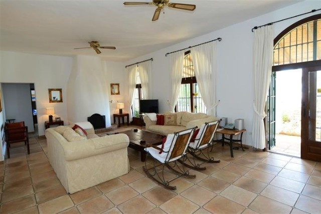 Qlistings - Simply Wonderful House in Mijas, Costa del Sol Property Image