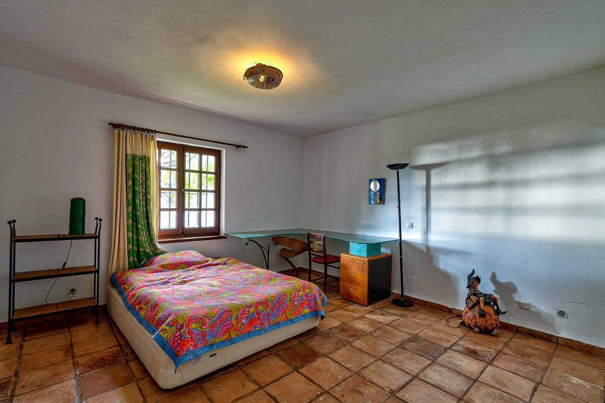 Qlistings - Rustic Style  House Villa in Mijas, Costa del Sol Property Image