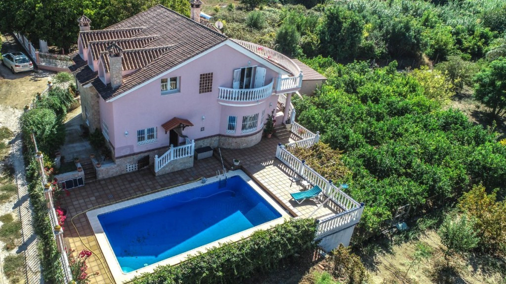 Qlistings - House in Coín, Costa del Sol Property Image