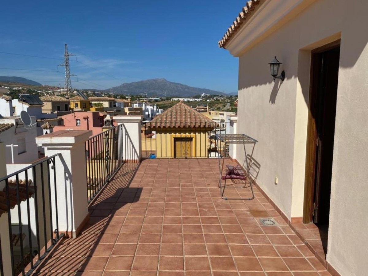 Qlistings - Townhouse in Cancelada, Costa del Sol Property Image