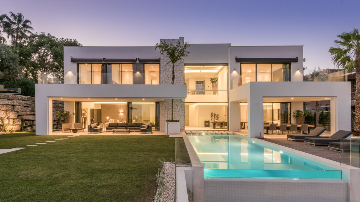 Qlistings - Fantastic House in Benahavís, Costa del Sol - Property Thumbnail