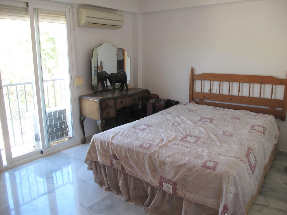 Qlistings - Spacious 4 Bedroom Detached House in Mijas, Costa del Sol Property Image