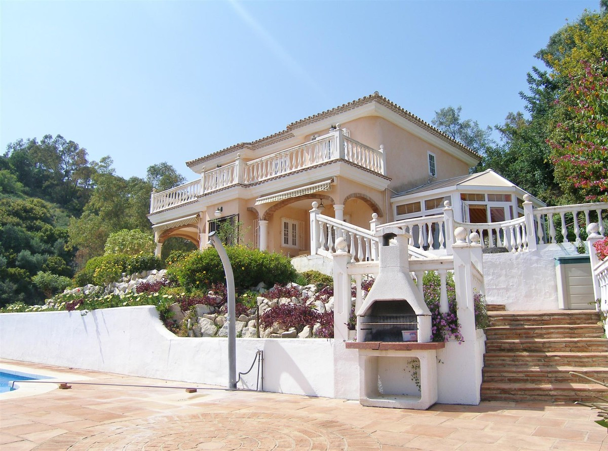Qlistings Wonderfull House Villa in Mijas, Costa del Sol main image