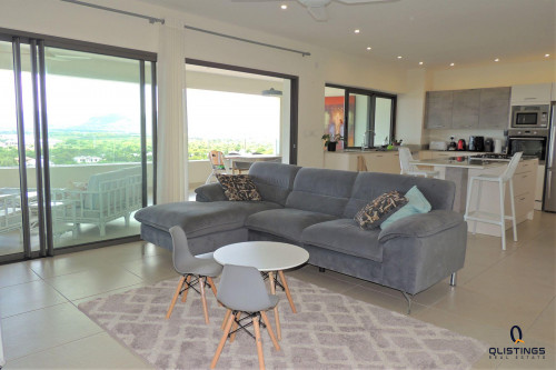Qlistings Black River, Mauritius 3 Bedroom 2 Bath Penthouse image 4