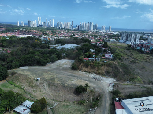 Qlistings - Land in Panama City, Panama. Perfect investment location . Thumbnail