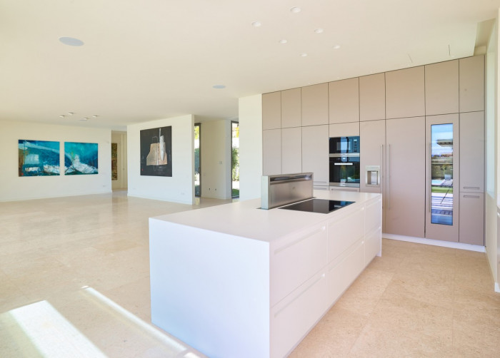 Qlistings House in Benahavís, Costa del Sol  in Capanes image 3