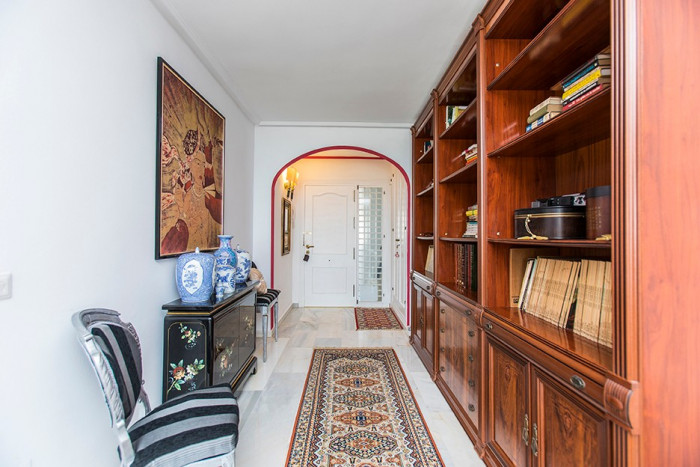 Qlistings Lovely Penthouse Apartment in Cancelada, Costa del Sol image 6