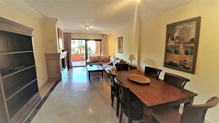 Qlistings Famous Apartment in Puerto Banús, Costa del Sol image 2