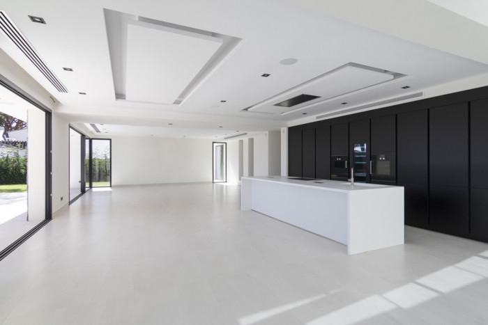 Qlistings House in Cabopino, Costa del Sol image 5