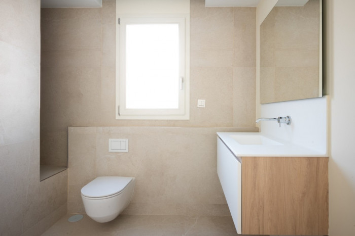 Qlistings Beautiful duplex Apartment in Marbella, Costa del Sol image 7