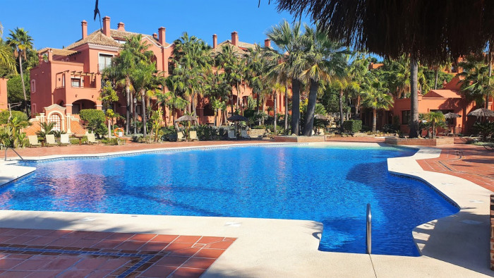 Qlistings Famous Apartment in Puerto Banús, Costa del Sol image 1