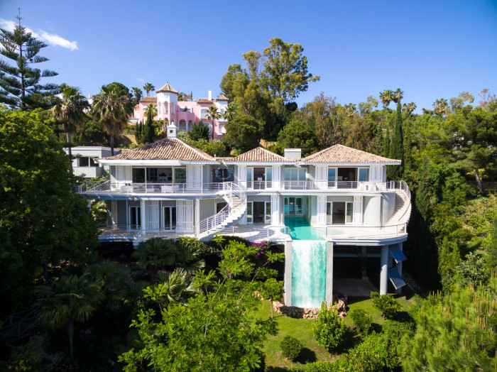 Qlistings - Amazing New Build Modern House Villa in Mijas, Costa del Sol Property Thumbnail