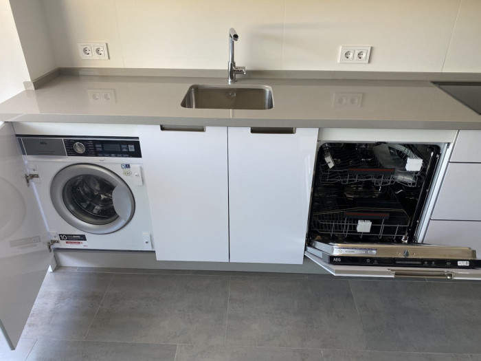 Qlistings New Modern 3 Bedroom Apartment in Atalaya, Costa del Sol image 5
