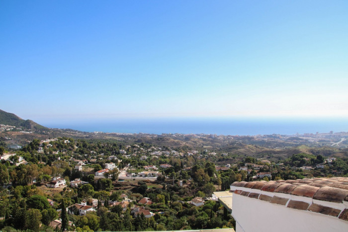 Qlistings Most Amazing House in Mijas, Costa del Sol image 2