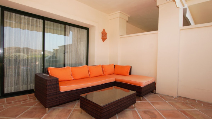 Qlistings Apartment in Benahavís, Costa del Sol image 5