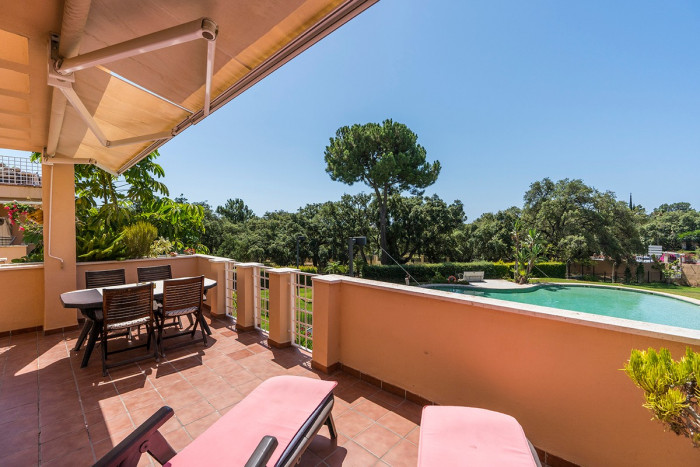 Qlistings Apartment in Elviria, Costa del Sol image 4