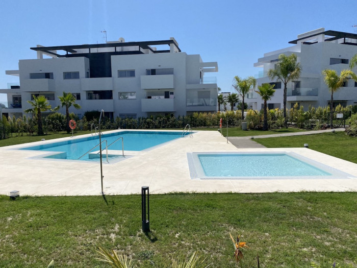 Qlistings New Modern 3 Bedroom Apartment in Atalaya, Costa del Sol image 8