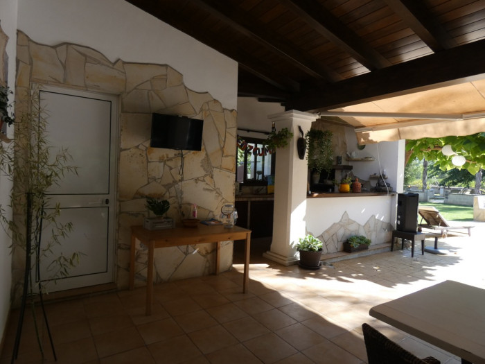 Qlistings Beautiful House in Coín, Costa del Sol image 6