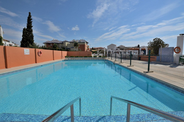 Qlistings Wonderful Apartment with Great Terrace in Benalmadena Costa, Costa del Sol image 8