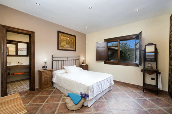 Qlistings comfortable and spacious House in Mijas, Costa del Sol image 8