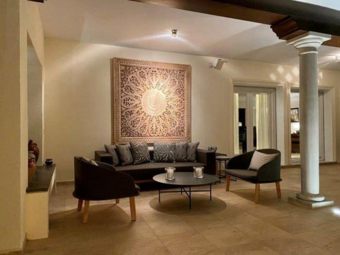 Qlistings Family House Villa in Nueva Andalucía, Costa del Sol image 5