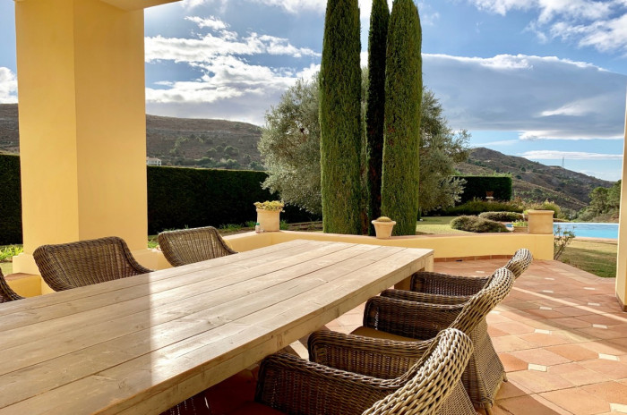 Qlistings House in Benahavís, Costa del Sol image 2