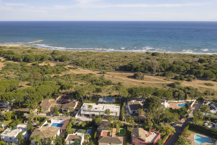 Qlistings House in Cabopino, Costa del Sol image 2